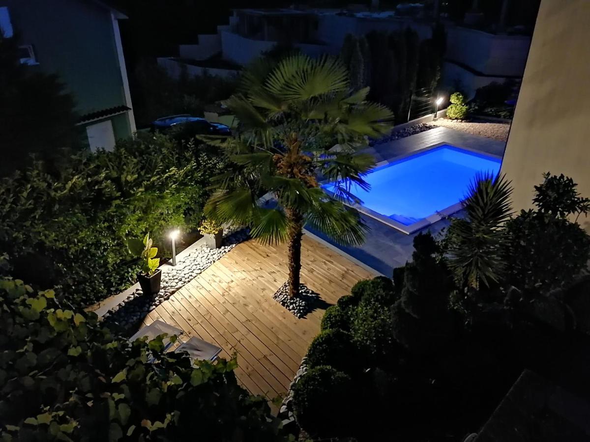 Lux Villa 里耶卡 外观 照片