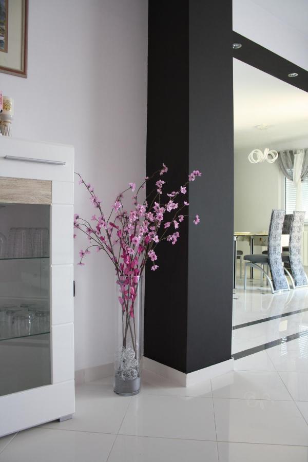 Lux Villa 里耶卡 外观 照片