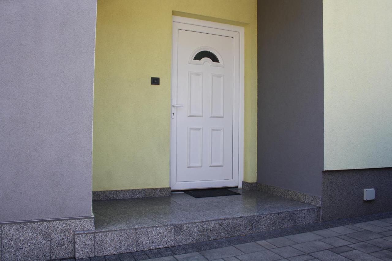 Lux Villa 里耶卡 外观 照片